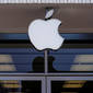 Apple workers accuse firm of 'union busting'