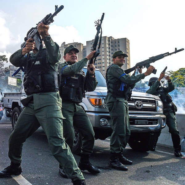 Venezuelan army fails to back Guaidó's 'final push'