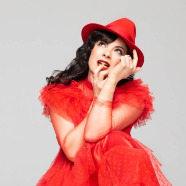 238: Camille O'Sullivan on singing, falling in love, and falling apart
