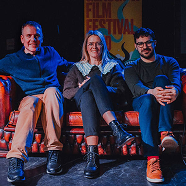 Episode 199: Simon Bird & Stuart Murdoch On The Music Of Days Of The Bagnold Summer