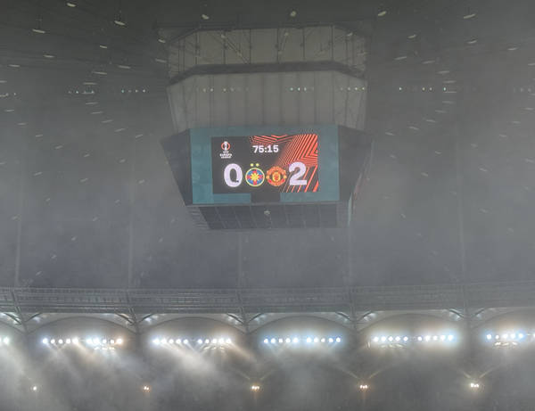 United We Stand podcast 686. From Bucharest to the end of the window