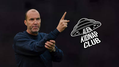 Alien Kidnap Club:  Johnny Vaughan can't believe what he saw!  image