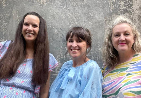 #99: Sewing Confessions with Julia and Naomi