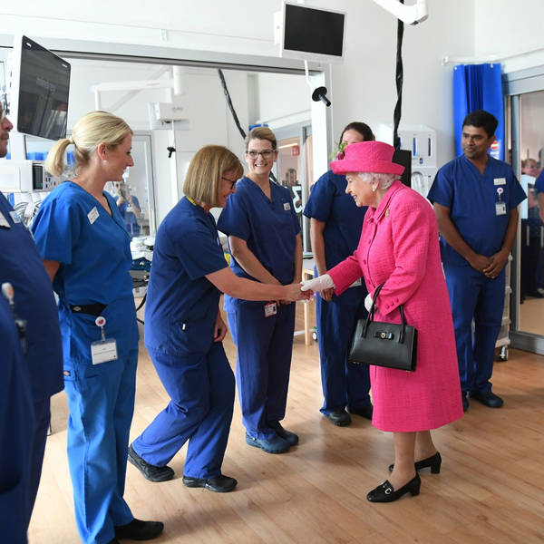 Queen says major thank you to NHS