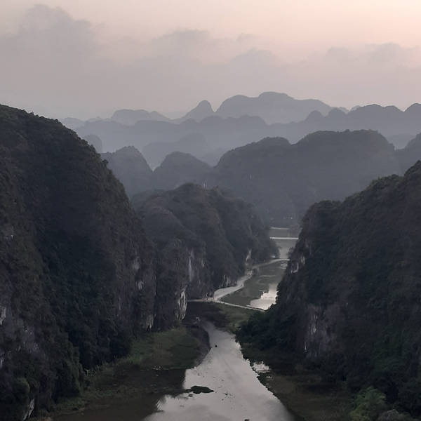 Ngo Dong river near Ninh Binh, through the Tam Coc caves, Vietnam in November 2019 – by Robin Leeburn