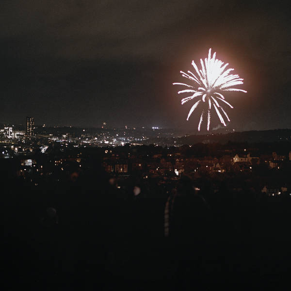 Fireworks, Meersbrook Park, Sheffield, UK on 5th November 2021 – by Joe Wilkins