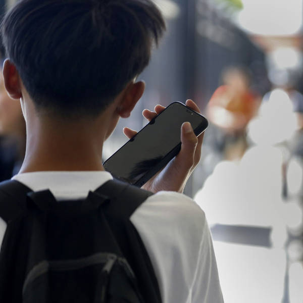 The Push to Ban Phones in School