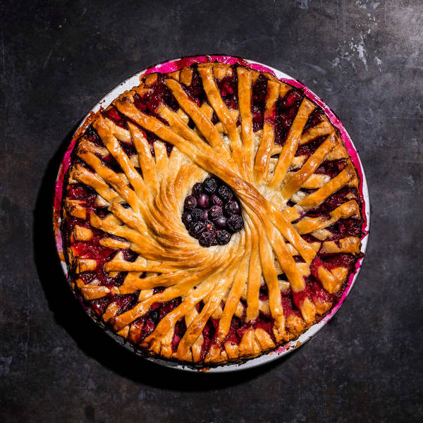 How To Make Tastier, Prettier Pies, According To A Self-taught Pie Artist