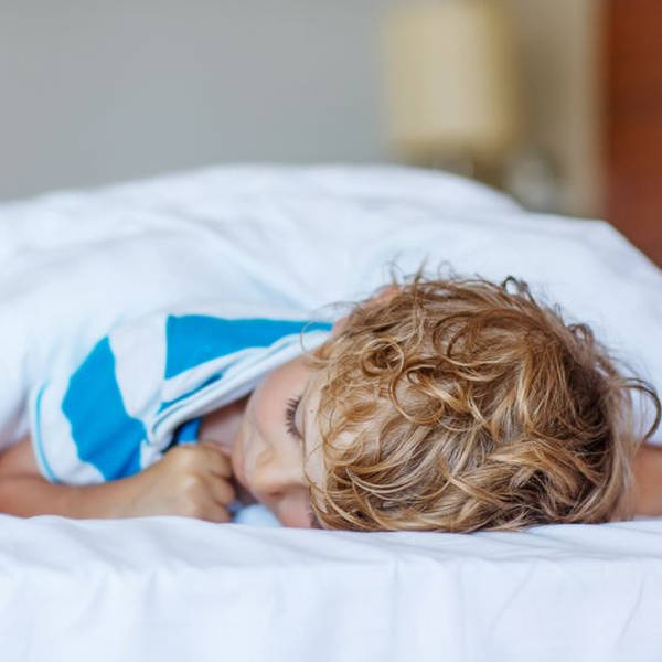#21: Smoother Bedtimes for Toddlers & Beyond
