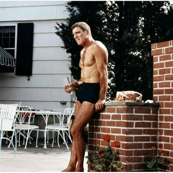 Episode 338: The Swimmer (1968)