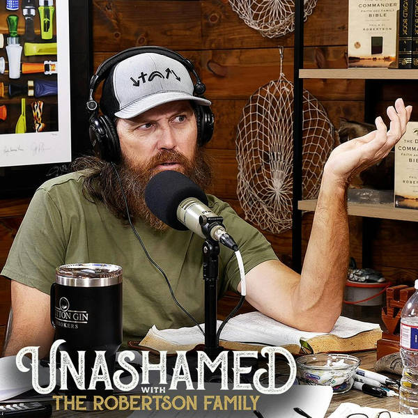 Ep 943 | Jase Unwittingly Draws a Crowd at Buc-ee's & How to Handle Sex Scandals in Churches