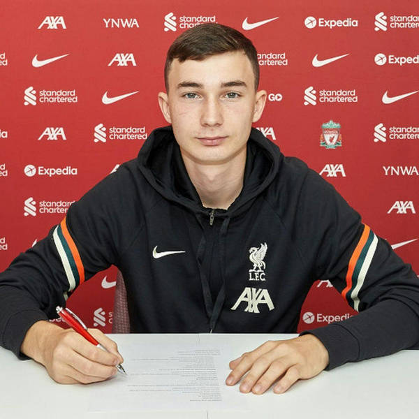 Blood Red: Patience the watchword as Grujic interest grows and Musialowski pens first pro deal