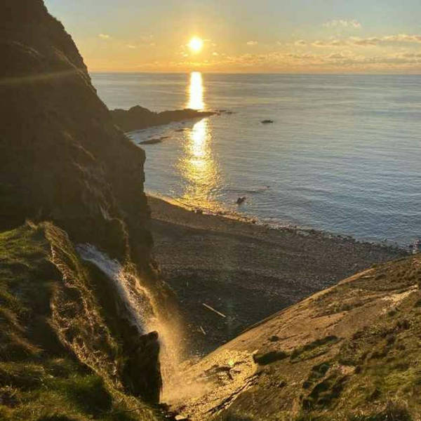 Sound Escape 97: Enjoy a melody of waterwall and waves on the North Devon coast