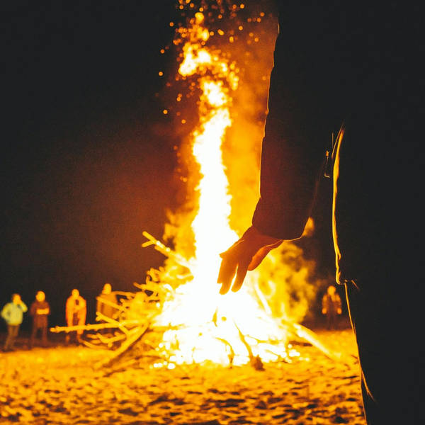 Sound Escape 146: Revel in the crackle and murmur of an autumn night's party beside a bonfire