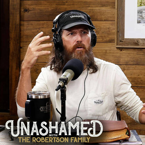 Ep 910 | Jase Preaches a Sermon to the Cop Who Pulled Him Over & Still Gets a Ticket!