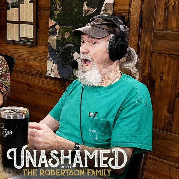 Ep 936 | Jase Calls Out Uncle Si’s Noisy Church Antics from the Pulpit & Si Relishes Being Weird