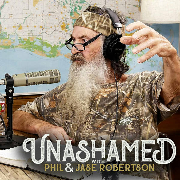 Ep 449 | Phil Is Grossed Out by Jase's Ears & Jase Declares the Human Body a Big Basket of Doom