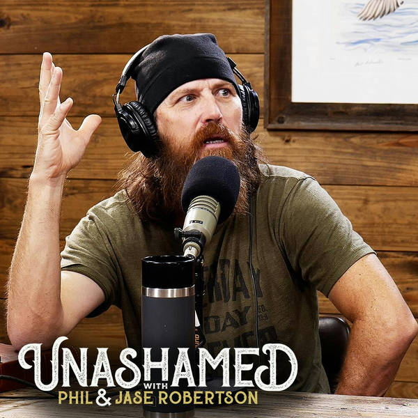 Ep 642 | Jase Got Hacked! What Made Willie Cry & the Movie Sneak Peek for a Lucky Few