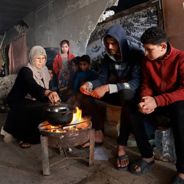 Gaza families are starving. Aid agencies want action.