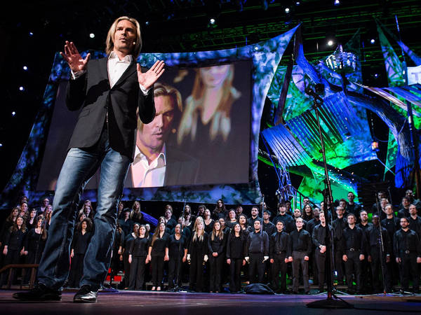 Virtual Choir Live | Eric Whitacre